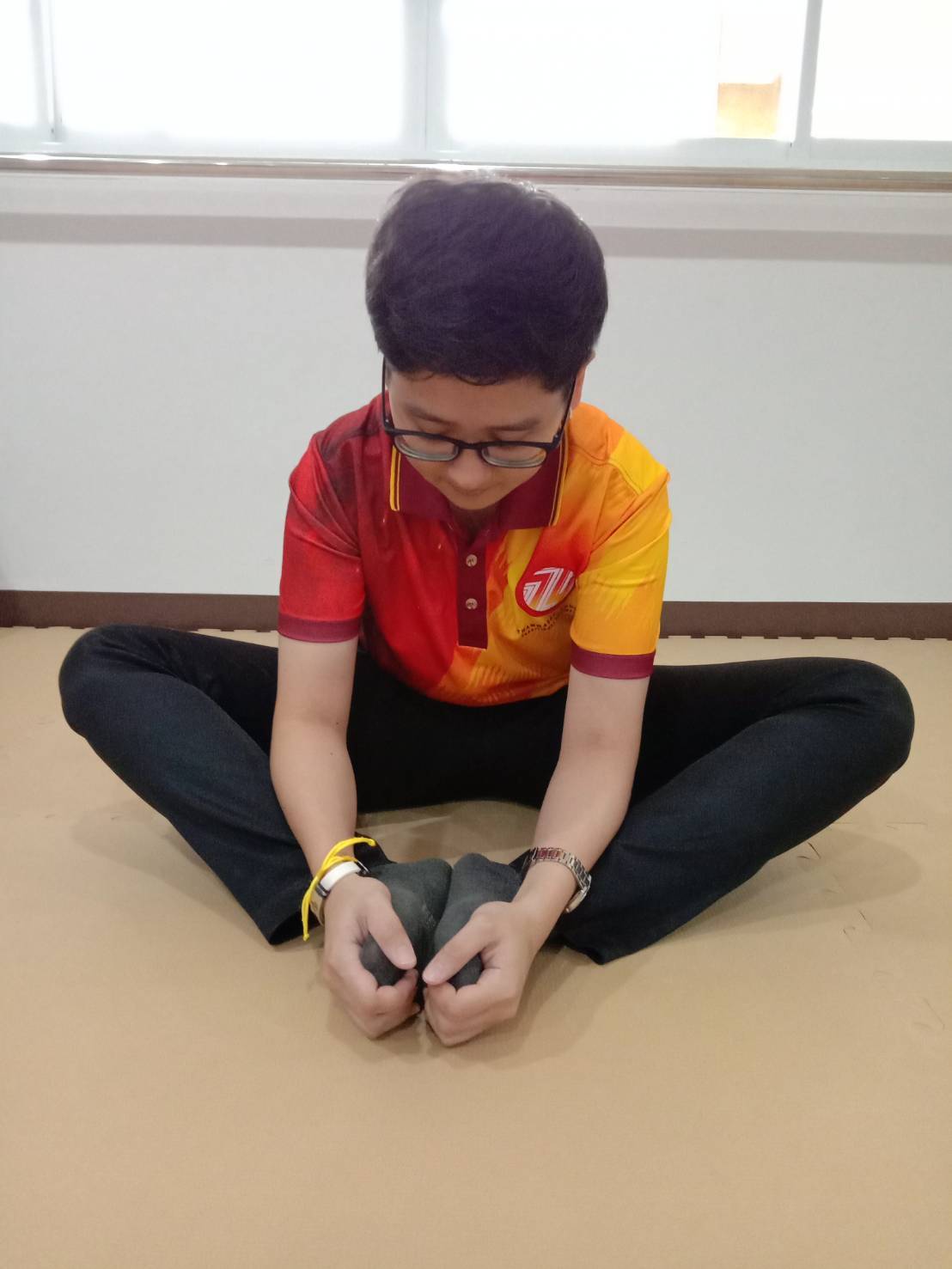 ปวดขาหนีบ ทำอย่างไรดี