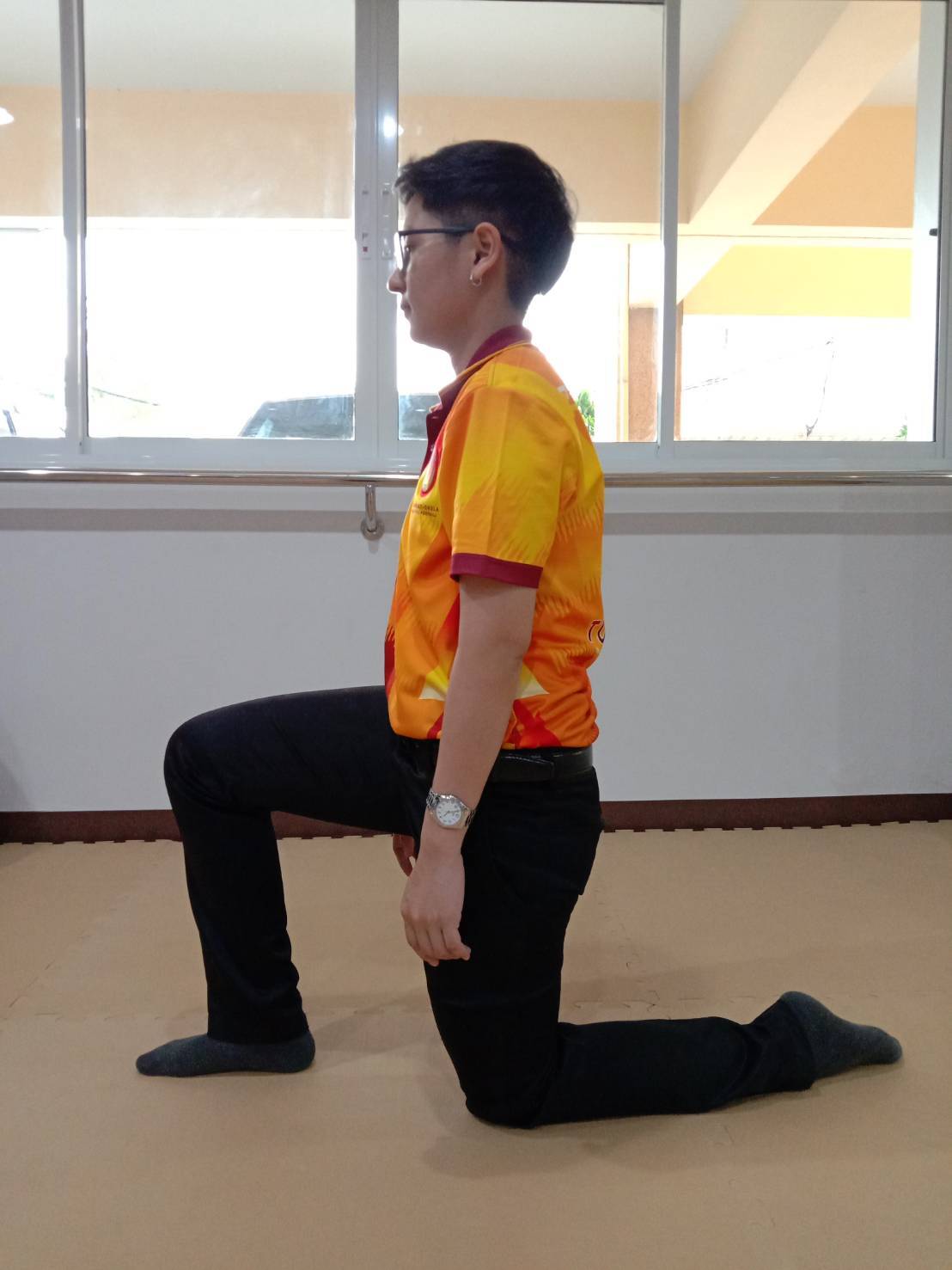 ปวดขาหนีบ ทำอย่างไรดี